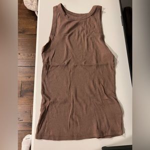 A New Day brown tank